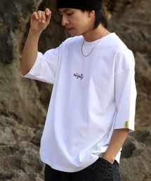 Mark Gonzales（マーク・ゴンザレス）の「【Mark Gonzales マーク ゴンザレス】アートワークデザイン アソート ワンポイントプリントTシャツ（Tシャツ/カットソー）」