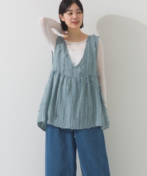 OMNES（オムネス）の「フリンジ前後２wayペプラムリボン付ベスト（ベスト・レディース・ブラウン/ホワイト/ブルー/ブラック・FREE）」の20枚目の写真