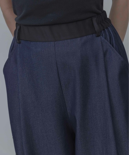 Eimee Law(エイミーロウ)の「レースモチーフ コクーンパンツ(その他パンツ・レディース・インディゴブルー/ベージュ・MEDIUM)」の10枚目の写真