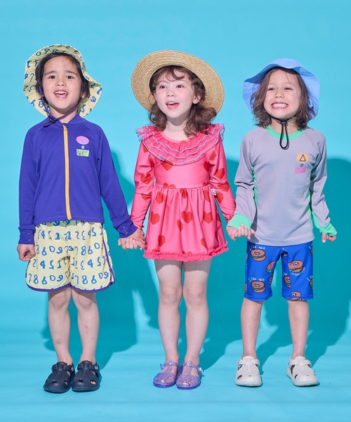 MARKEY'S(マーキーズ)の「【水着/UVカット】プルオーバーラッシュガード(ラッシュガード・キッズ・グレー/ブルー・100/130/120/110/90/80/140)」の4枚目の写真