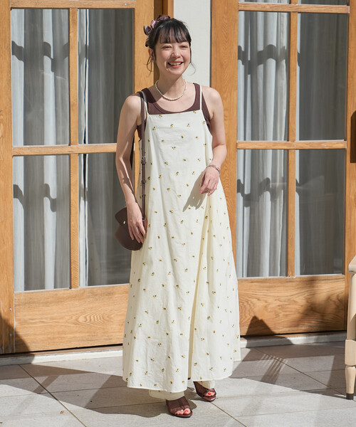 FREAK'S STORE(フリークスストア)の「インド 小花刺繍 キャミワンピース(ワンピース・レディース・ネイビー/オフホワイト/ブラック・フリ-)」の6枚目の写真