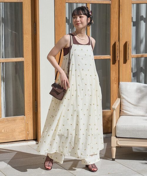 FREAK'S STORE(フリークスストア)の「インド 小花刺繍 キャミワンピース(ワンピース・レディース・ネイビー/オフホワイト/ブラック・フリ-)」の14枚目の写真