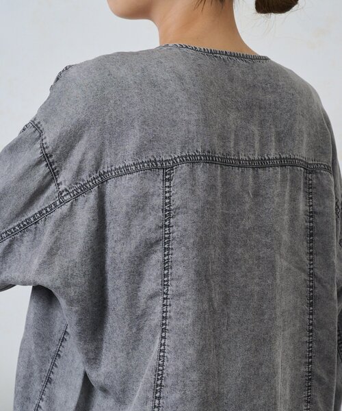 Jena espace merveilleux（ジェナ　エスパスメルヴェイユ）の「テンセルデニムジャケット（ベスト・レディース・グレー/ブルー・FREE）」の20枚目の写真