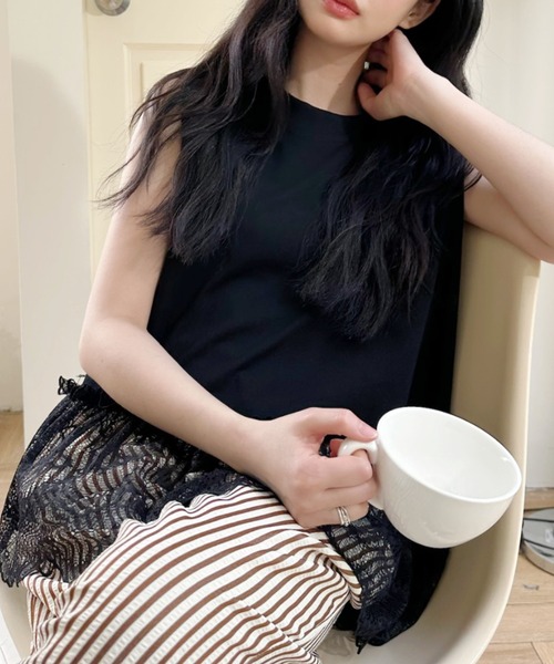Ada.(エイダ)の「裾レース付きノースリーブカットソー ◎(Tシャツ/カットソー・レディース・ブラック/ホワイト・FREE)」の10枚目の写真