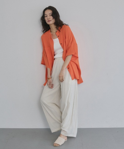 hunch(ハンチ)の「【接触冷感】麻レーヨン ドルマンオーバーシャツ(シャツ/ブラウス・レディース・オレンジ/カーキ/ブラック/アイボリー/ブラウン・FREE)」の9枚目の写真