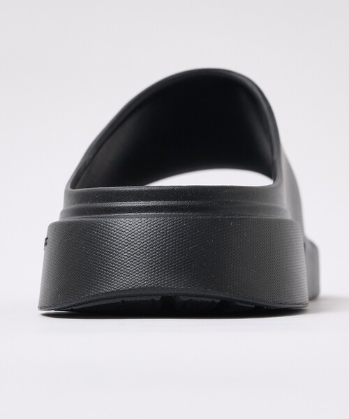 PAES（ペイズ）の「【PAES / ペイズ】Slide Basic Line | PAYES03 / リカバリーサンダル/ユニセックス（サンダル・メンズ・ブラック・26/27/28）」の6枚目の写真
