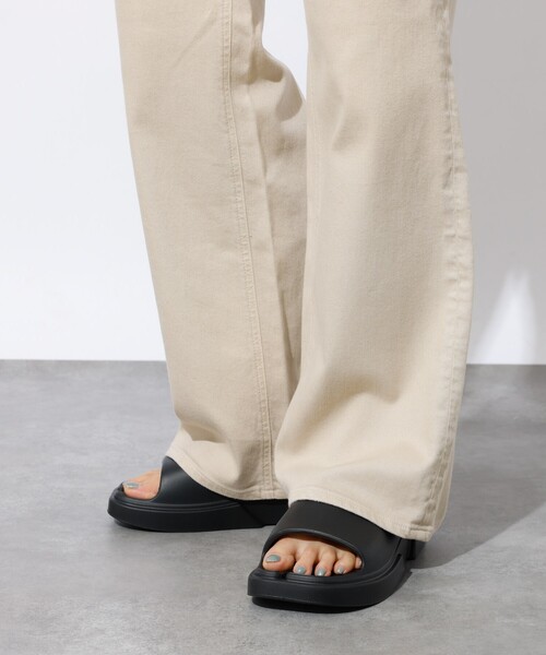 PAES（ペイズ）の「【PAES / ペイズ】Slide Basic Line | PAYES03 / リカバリーサンダル/ユニセックス（サンダル・メンズ・ブラック・26/27/28）」の2枚目の写真