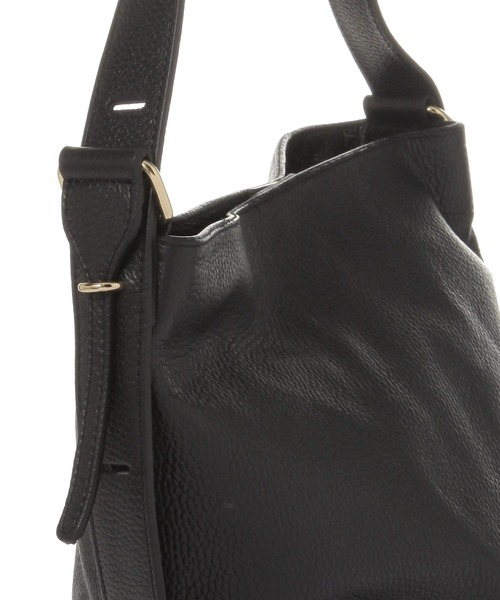GEORGE'S(ジョージズ)の「【AULENTTI】レザーベルトBAG(ショルダーバッグ・レディース・ブラック・FREE)」の5枚目の写真