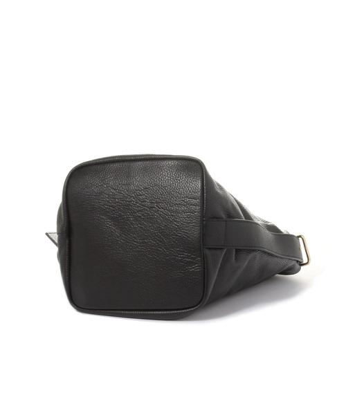 GEORGE'S(ジョージズ)の「【AULENTTI】レザーベルトBAG(ショルダーバッグ・レディース・ブラック・FREE)」の3枚目の写真