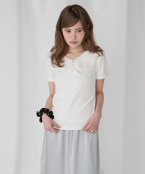Unblend(アンブレンド)の「【Unblend】配色レース ヘンリーネック半袖Tシャツ(Tシャツ/カットソー・レディース・ブラック/ライトブルー/ピンク/杢グレー/オフホワイト・FREE)」の12枚目の写真