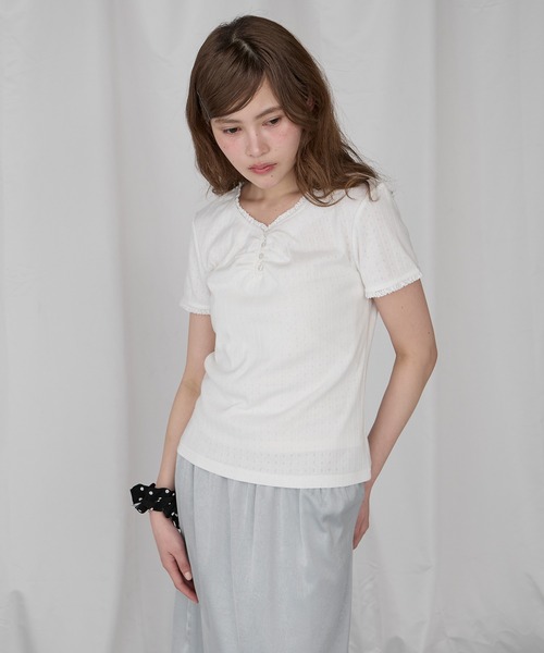 Unblend(アンブレンド)の「【Unblend】配色レース ヘンリーネック半袖Tシャツ(Tシャツ/カットソー・レディース・ブラック/ライトブルー/ピンク/杢グレー/オフホワイト・FREE)」の22枚目の写真