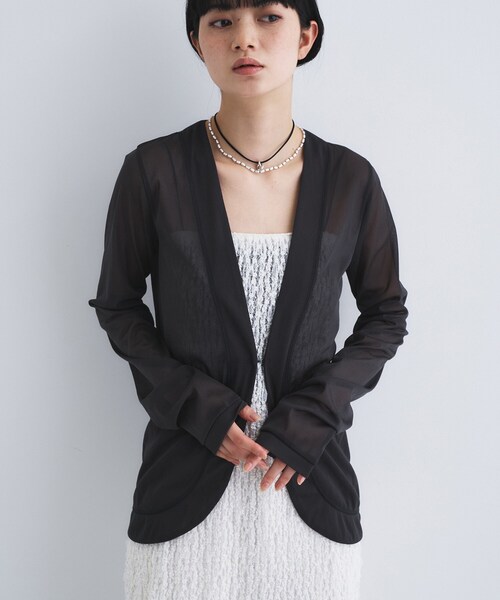 CODE A（コードエー）の「sheer jersey cardigan（カーディガン/ボレロ・レディース・チャコールグレー/ホワイト・00）」の3枚目の写真