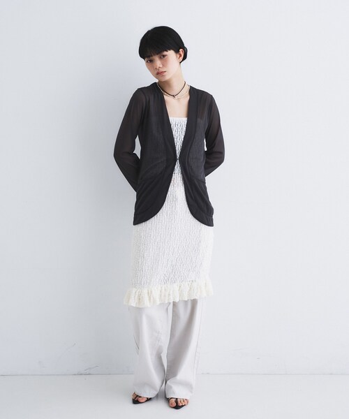 CODE A（コードエー）の「sheer jersey cardigan（カーディガン/ボレロ・レディース・チャコールグレー/ホワイト・00）」の5枚目の写真