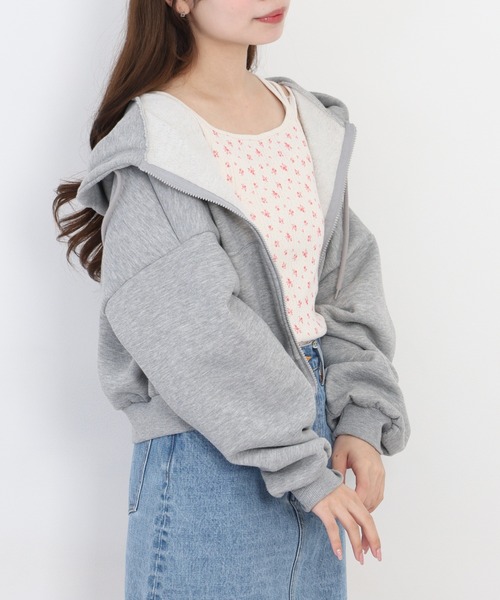 JEMORGAN(ジェーイーモーガン)の「JEMORGAN アイレットフライス花柄キャミソール(パック)(Tシャツ/カットソー・レディース・ブラック/ブルー/レッド・F)」の15枚目の写真