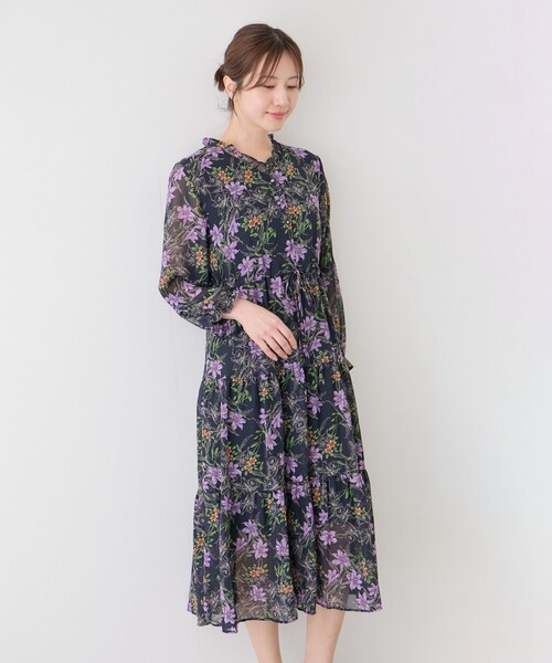 Jayro(ジャイロ)の「フリルネック花柄ワンピース(ワンピース・レディース・ホワイト系その他2・FREE)」の13枚目の写真