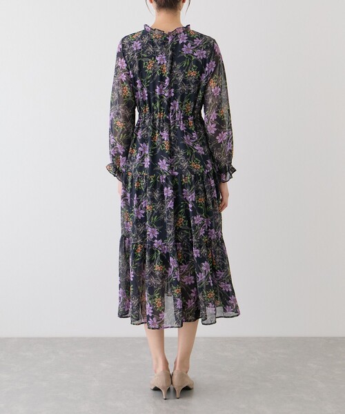 Jayro(ジャイロ)の「フリルネック花柄ワンピース(ワンピース・レディース・ホワイト系その他2・FREE)」の22枚目の写真