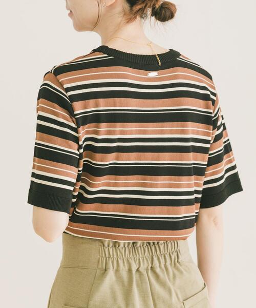 ITEMS URBANRESEARCH(アイテムズ アーバンリサーチ)の「マルチボーダー半袖ニット(ニット/セーター・レディース・ブラウン/ネイビー/ホワイト・FREE)」の17枚目の写真