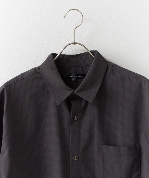 ROOPTOKYO（ループトウキョウ）の「機能素材半袖シャツ 多機能 2026年春夏（シャツ/ブラウス・メンズ・ホワイト/ブラック/カーキブラウン・M/L）」の4枚目の写真