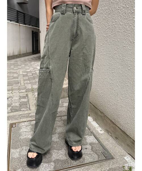 MURUA(ムルーア)の「パッチポケットバレルレッグパンツ 夏服(その他パンツ・レディース・ブラウン/カーキ・2/1)」の3枚目の写真