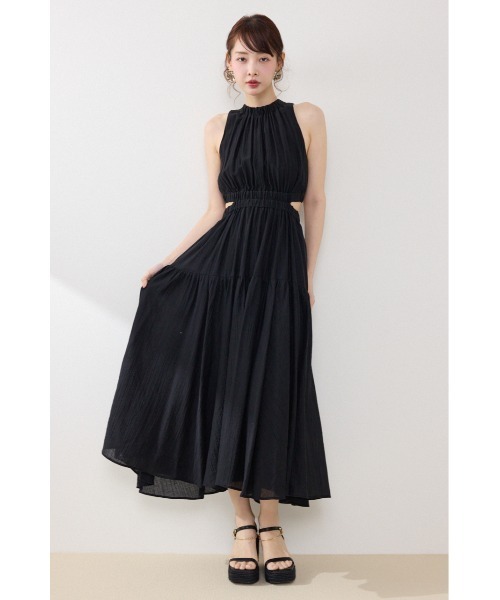 rienda(リエンダ)の「【AKB48 伊藤百花さん着用・女神ワンピース】ホルターネックギャザーフレアワンピース 夏服(ワンピース・レディース・グレー系その他/マルチ/アイボリー/ブラック/ホワイト系その他/ピンク・SMALL/MEDIUM)」の4枚目の写真