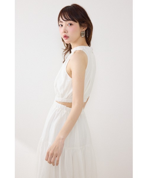 rienda(リエンダ)の「【AKB48 伊藤百花さん着用・女神ワンピース】ホルターネックギャザーフレアワンピース 夏服(ワンピース・レディース・グレー系その他/マルチ/アイボリー/ブラック/ホワイト系その他/ピンク・SMALL/MEDIUM)」の12枚目の写真