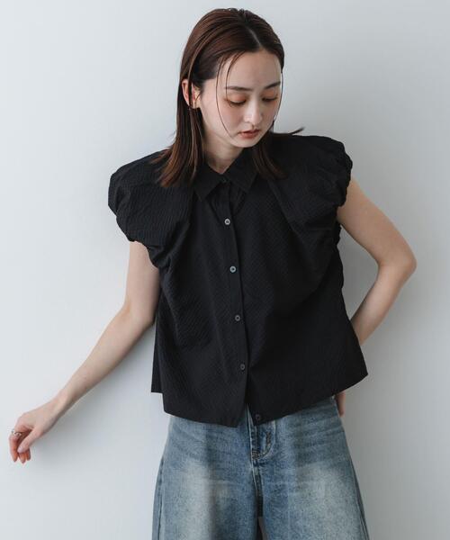 SENSE OF PLACE by URBAN RESEARCH(センスオブプレイスバイアーバンリサーチ)の「シアーサッカーバルーンスリーブシャツ(シャツ/ブラウス・レディース・ブラック/イエロー/オフホワイト・ONE)」の12枚目の写真