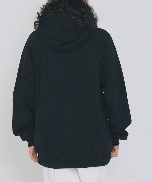 styles(スタイルス)の「Reigning Champ MIDWEIGHT TERRY RELAXED HOODIE RC-3719(パーカー・メンズ・ブラック/グレー・M/L)」の7枚目の写真