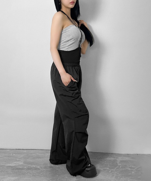 FOLLOWIN（フォロウィン）の「【 UNISEX 】フックデザインルーズワイドパンツ（スウェットパンツ・レディース・ブラック/グレー/カーキ・FREE）」の20枚目の写真