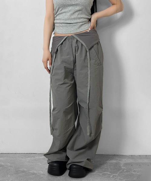 FOLLOWIN（フォロウィン）の「【 UNISEX 】フックデザインルーズワイドパンツ（スウェットパンツ・レディース・ブラック/グレー/カーキ・FREE）」の21枚目の写真