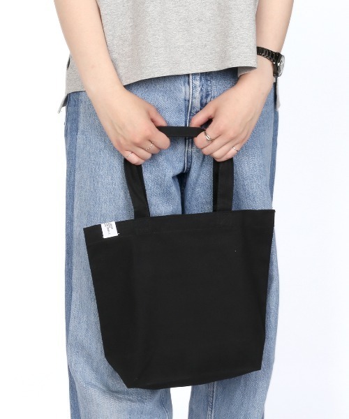 CAMPFREE（キャンプフリー）の「[キャンプフリー] CAMPFREE 無地 キャンバストートバッグ  [綿 キャンバス 帆布 コットン]（トートバッグ・レディース・ナチュラル/ライトグレー/ブラック/ネイビー・W/L/M/S）」の6枚目の写真