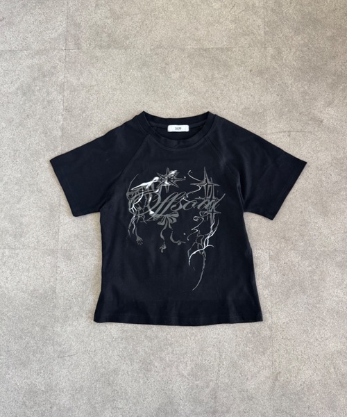 SHEPP(シープ)の「Y2Kデザイン サイバーロゴ タイトフィット半袖Tシャツ(Tシャツ/カットソー・レディース・ブラック/ホワイト・M/S)」の12枚目の写真
