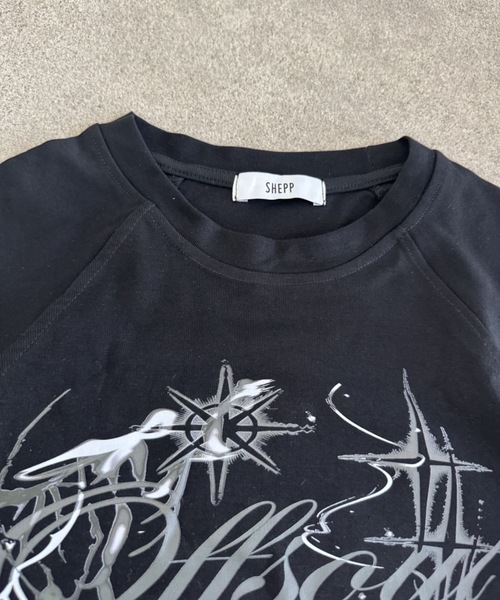 SHEPP(シープ)の「Y2Kデザイン サイバーロゴ タイトフィット半袖Tシャツ(Tシャツ/カットソー・レディース・ブラック/ホワイト・M/S)」の13枚目の写真