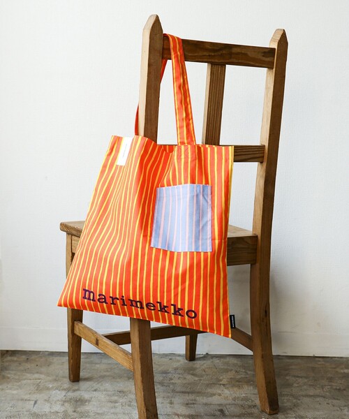 marimekko(マリメッコ)の「marimekko / piccolo トートバッグ(トートバッグ・レディース・ネイビー/オレンジ・ONE SIZE)」の14枚目の写真