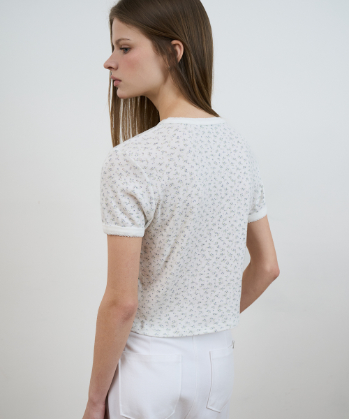 DEHEVE（デヘヴェ）の「Flower Lace T-shirt [Ivory]（Tシャツ/カットソー・レディース・アイボリー・OS）」の3枚目の写真