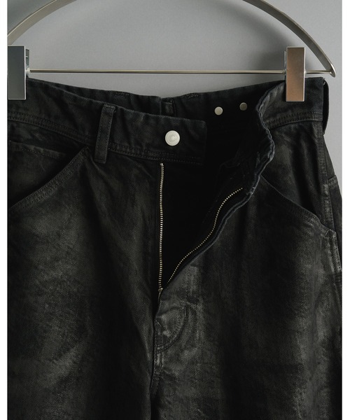 CONZ(コンズ)の「別注Black Denim Back Adjust PT/hand Painted(デニムパンツ・メンズ・ブラック・1/2/3)」の4枚目の写真