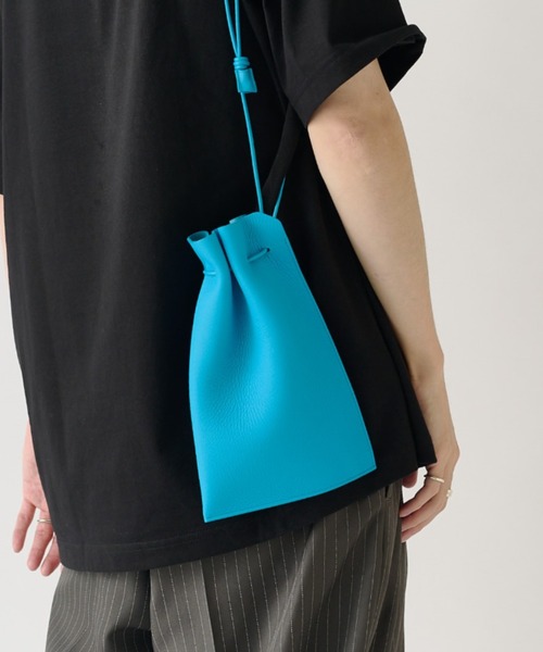 ITTI（イッチ）の「【ITTI】HERRIE KINCHAKU POUCH-PM（ハンドバッグ・メンズ・ブルー系その他・FREE）」の11枚目の写真