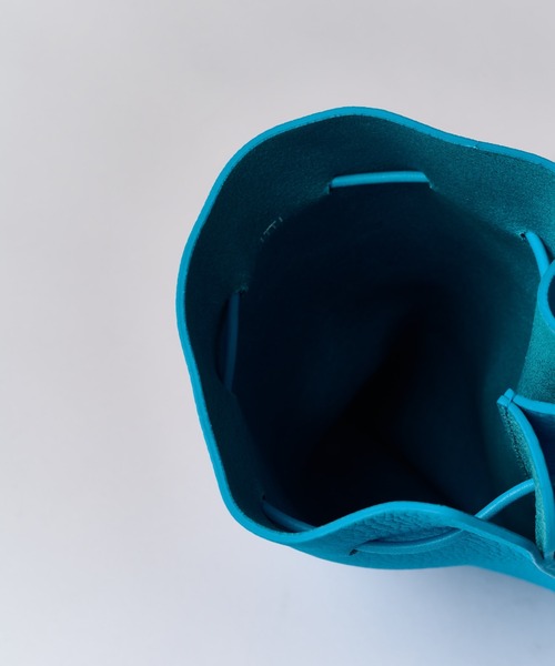 ITTI（イッチ）の「【ITTI】HERRIE KINCHAKU POUCH-PM（ハンドバッグ・メンズ・ブルー系その他・FREE）」の5枚目の写真