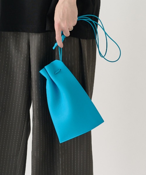 ITTI（イッチ）の「【ITTI】HERRIE KINCHAKU POUCH-PM（ハンドバッグ・メンズ・ブルー系その他・FREE）」の8枚目の写真