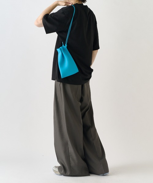 ITTI（イッチ）の「【ITTI】HERRIE KINCHAKU POUCH-PM（ハンドバッグ・メンズ・ブルー系その他・FREE）」の16枚目の写真