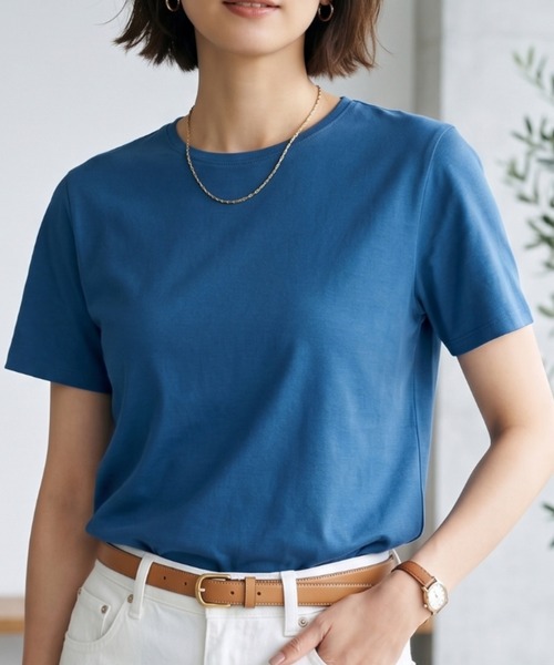 Belta attrice(ベルタアトリーチェ)の「【接触冷感】ハイツイストコットン フライス編み クルーネック Tシャツ 薄手インナー/半袖(Tシャツ/カットソー・レディース・ホワイト/グレー/カーキ/ブルー/ダークネイビー/ラベンダー/イエロー/スモークピンク/ダークオレンジ/ブラック・FREE)」の6枚目の写真