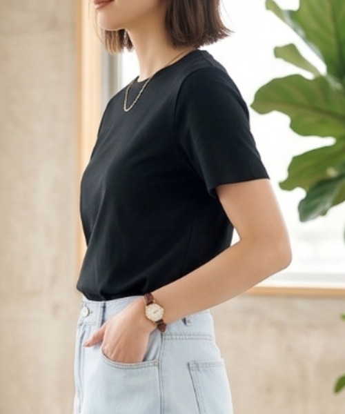 Belta attrice(ベルタアトリーチェ)の「【接触冷感】ハイツイストコットン フライス編み クルーネック Tシャツ 薄手インナー/半袖(Tシャツ/カットソー・レディース・ホワイト/グレー/カーキ/ブルー/ダークネイビー/ラベンダー/イエロー/スモークピンク/ダークオレンジ/ブラック・FREE)」の13枚目の写真