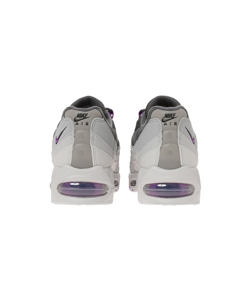 NIKE(ナイキ)の「NIKE AIR MAX 95 BIG BUBBLE HM4740-012(スニーカー・メンズ・グレー・24.5cm/24cm/27.5cm/28cm/29cm/28.5cm/27cm/26.5cm)」の4枚目の写真