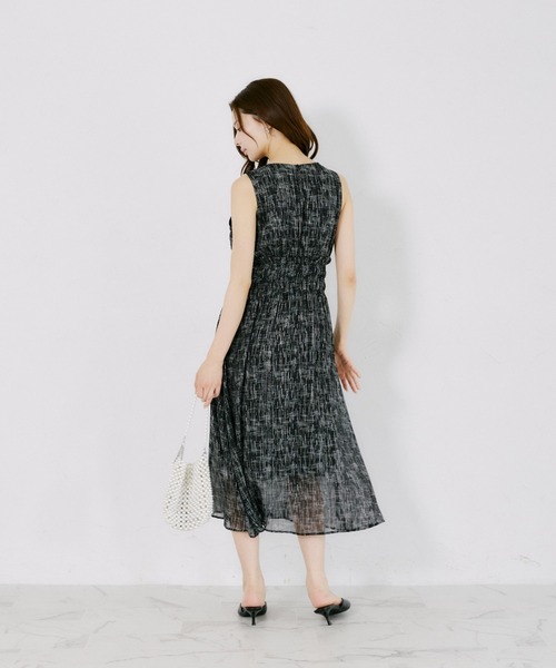 tocco closet(トッコ クローゼット)の「【ZOZO限定】ウエストシャーリングアソートパターンノースリーブワンピース(ワンピース・レディース・ミント/パープル/ブラック/イエロー/ブルー/コーラルピンク/ネイビー・M)」の13枚目の写真