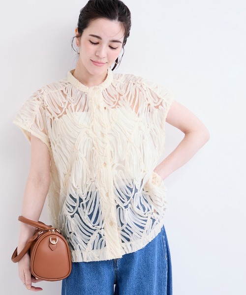 le cercle ADAM ET ROPE'（ルセルクルアダムエロペ）の「バテンレースブラウス（シャツ/ブラウス・レディース・ブラック/オフホワイト/ベージュ系その他2・FREE）」の2枚目の写真