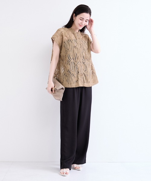 le cercle ADAM ET ROPE'（ルセルクルアダムエロペ）の「バテンレースブラウス（シャツ/ブラウス・レディース・ブラック/オフホワイト/ベージュ系その他2・FREE）」の19枚目の写真