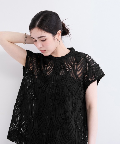 le cercle ADAM ET ROPE'（ルセルクルアダムエロペ）の「バテンレースブラウス（シャツ/ブラウス・レディース・ブラック/オフホワイト/ベージュ系その他2・FREE）」の15枚目の写真