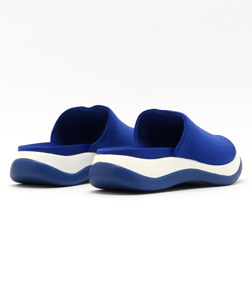 Jeffrey Campbell（ジェフリーキャンベル）の「スポーティーワンベルトサンダル（サンダル・レディース・ブルー/パープル・38/36/37/39/35）」の4枚目の写真