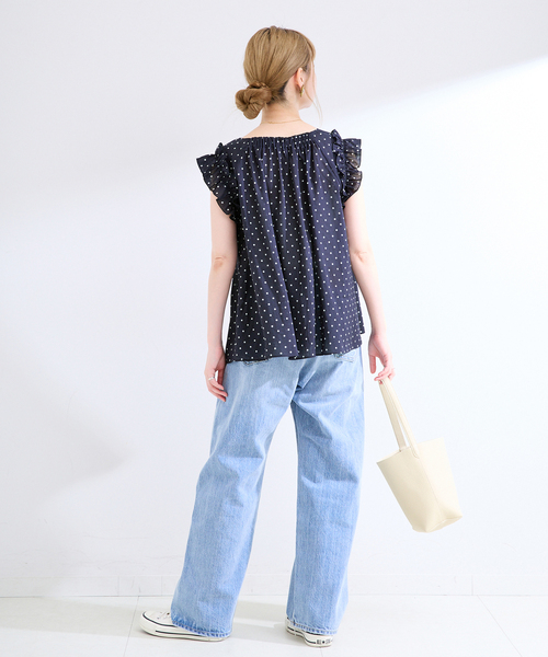 B.C STOCK(ベーセーストック)の「手洗い可 / シアードットフレンチフリルトップス(シャツ/ブラウス・レディース・ネイビー/アイボリー/ブラウン・FREE)」の5枚目の写真