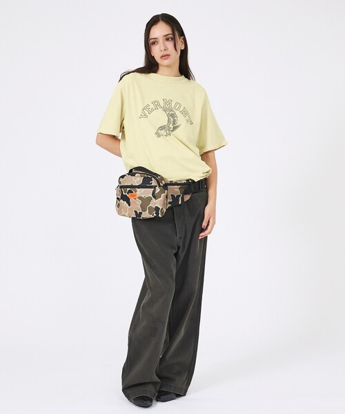 REMI RELIEF(レミレリーフ)の「【REMI RELIEF / レミレリーフ】SP加工 / VERMONT ロゴTシャツ / ユニセックス(Tシャツ/カットソー・メンズ・オフホワイト/ブラック/イエロー・M/L/XL)」の20枚目の写真