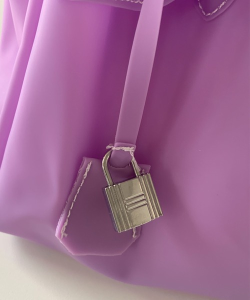 pyornim（ピョルニム）の「【5色展開】Jelly bag　カラフル ジェリーバッグ　ハンドバッグ　トートバッグ（ハンドバッグ・レディース・ミント/ピンク/ターコイズブルー/ホワイト/パープル・F）」の11枚目の写真